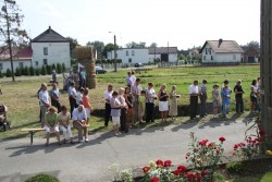 Dożynki parafialne 2011 - zdjecie 64