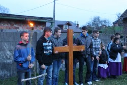 Droga Krzyżowa ulicami Sławikowa 2014r. - zdjecie 43