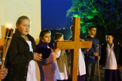 Droga Krzyżowa ulicami Sławikowa 2014r. - zdjecie 56