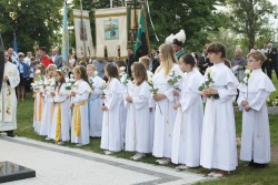 Pomnik ofiar tragedii na Odrze. Sławików, 16.05.2015r. - zdjecie 53