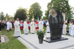 Pomnik ofiar tragedii na Odrze. Sławików, 16.05.2015r. - zdjecie 54