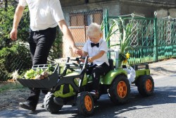 Dożynki parafialne 2015 - zdjecie 79