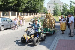 Dożynki parafialne 2015 - zdjecie 121