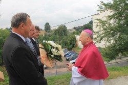 Przywitanie Księdza Biskupa Pawła Stobrawę przez Parafialną Radę Duszpasterską