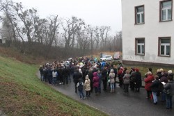 Droga Krzyżowa ulicami Sławikowa 2016r. - zdjecie 25