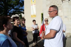 Pielgrzymka do Fatimy 28.06.2016r. - Ars sur Formans - zdjecie 29