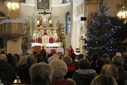 Koncert kolęd Claudii i Kasi Chwołka - 2017r. - zdjecie 72