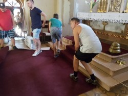 Remont wnętrza kościoła w Sławikowie 2018r.- przygotowanie - zdjecie 2