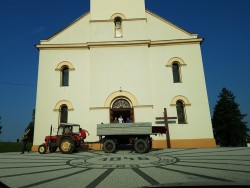 Remont wnętrza kościoła w Sławikowie 2018r.- przygotowanie - zdjecie 24