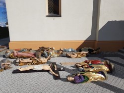 Remont wnętrza kościoła w Sławikowie 2018r.- 16.03.2019r. - zdjecie 19