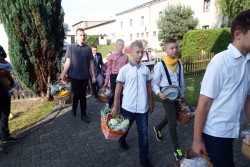 Dożynki w Miejscu Odrz. 2018- parafialne - zdjecie 41