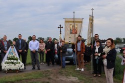 Nowy krzyż w Lasakach 2022 r. - zdjecie 68