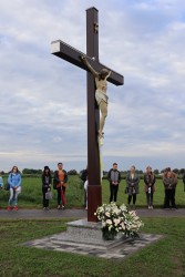 Nowy krzyż w Lasakach 2022 r. - zdjecie 71