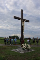 Nowy krzyż w Lasakach 2022 r. - zdjecie 73