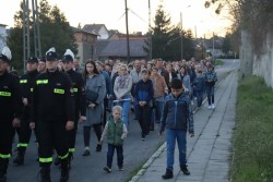 Droga Krzyżowa ulicami Sławikowa 2025 r. - zdjecie 62