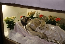 Triduum Paschalne 2025 r. - Wielki Piątek - zdjecie 50