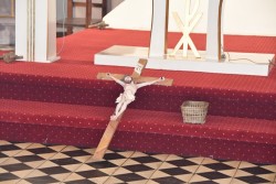 Triduum Paschalne 2025 r. - Wielki Piątek - zdjecie 75
