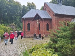 Pielgrzymka do Trzebnicy 2025r. - zdjecie 27