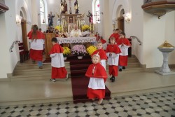 Przyjęcie nowych ministrantów 2025r. - zdjecie 26