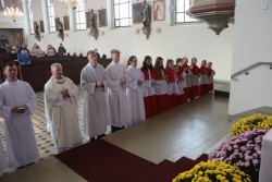 Przyjęcie nowych ministrantów 2025r. - zdjecie 33