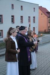 Droga Krzyżowa ulicami Sławikowa 2026 r. - zdjecie 11