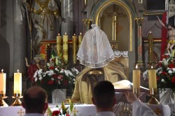 Triduum Paschalne 2026 - Niedziela Wielkanocna - zdjecie 108