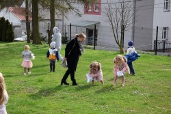 Zajączek w ogrodzie farskim 2026r. - zdjecie 27
